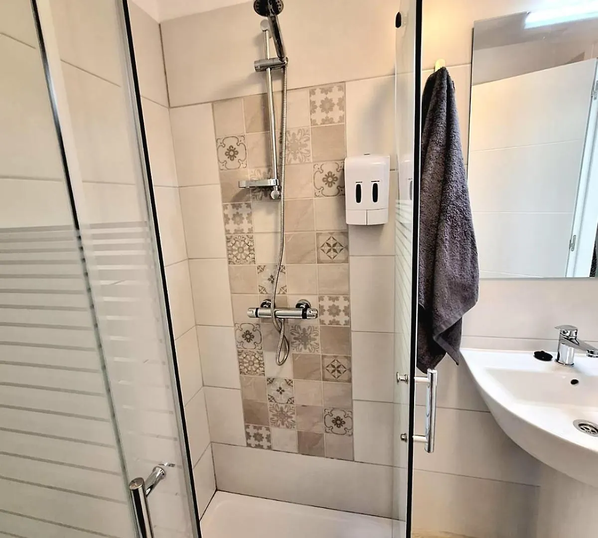 La Molina, Apartamento Cebada كوراليهو 0*,  إسبانيا